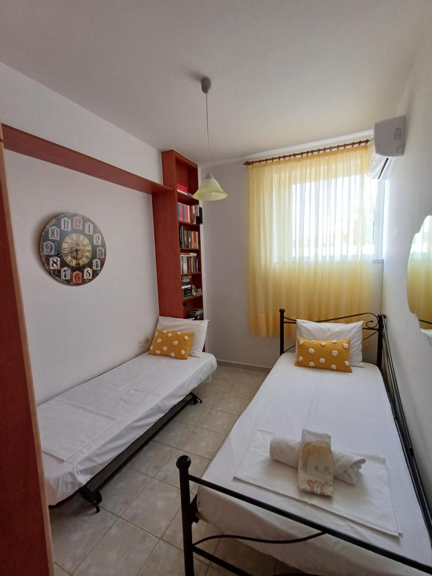 Ideal Home Near The Beach Gythio Exterior foto